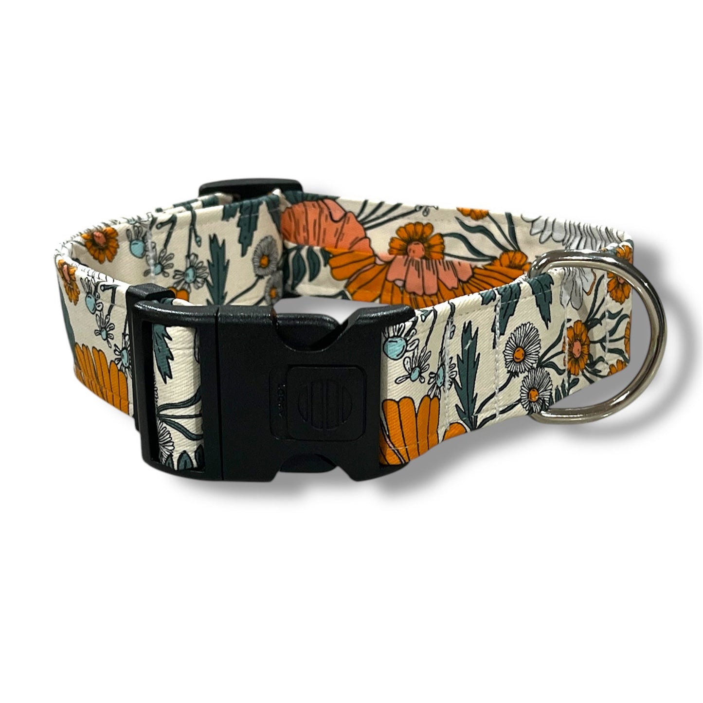 Daisy Daze Dog Collar